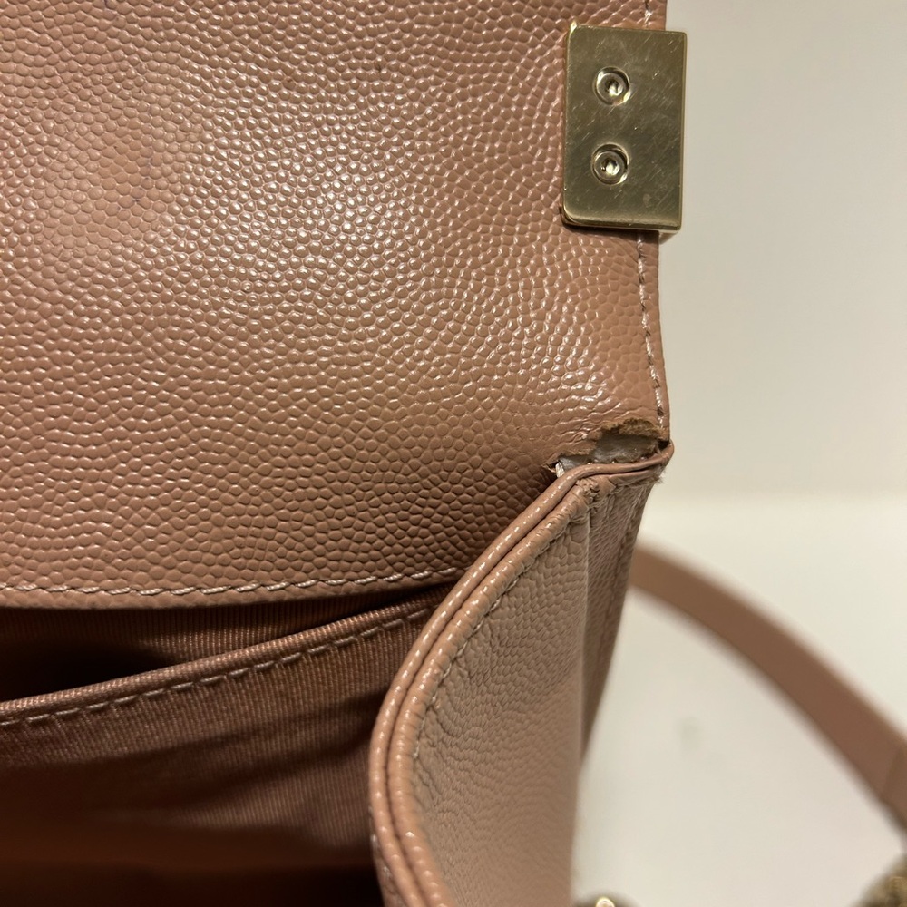 SOLD PRIVATE
Chanel Le Boy Old Medium Light Gold Hardware - Picture 7 of 16